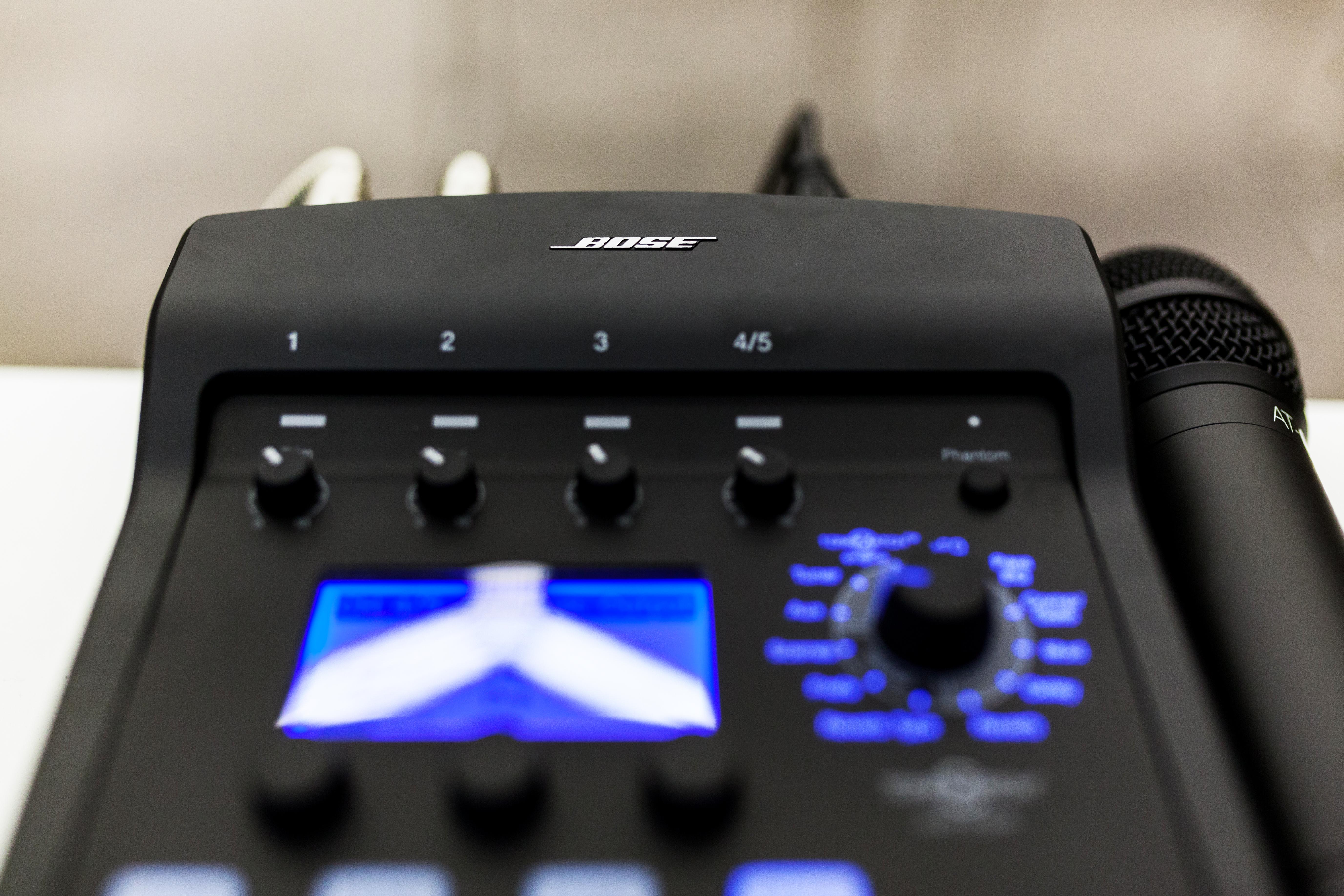 Hotel Platinia Cluj-Napoca Ngoại thất bức ảnh The Bose S1 Pro mixer