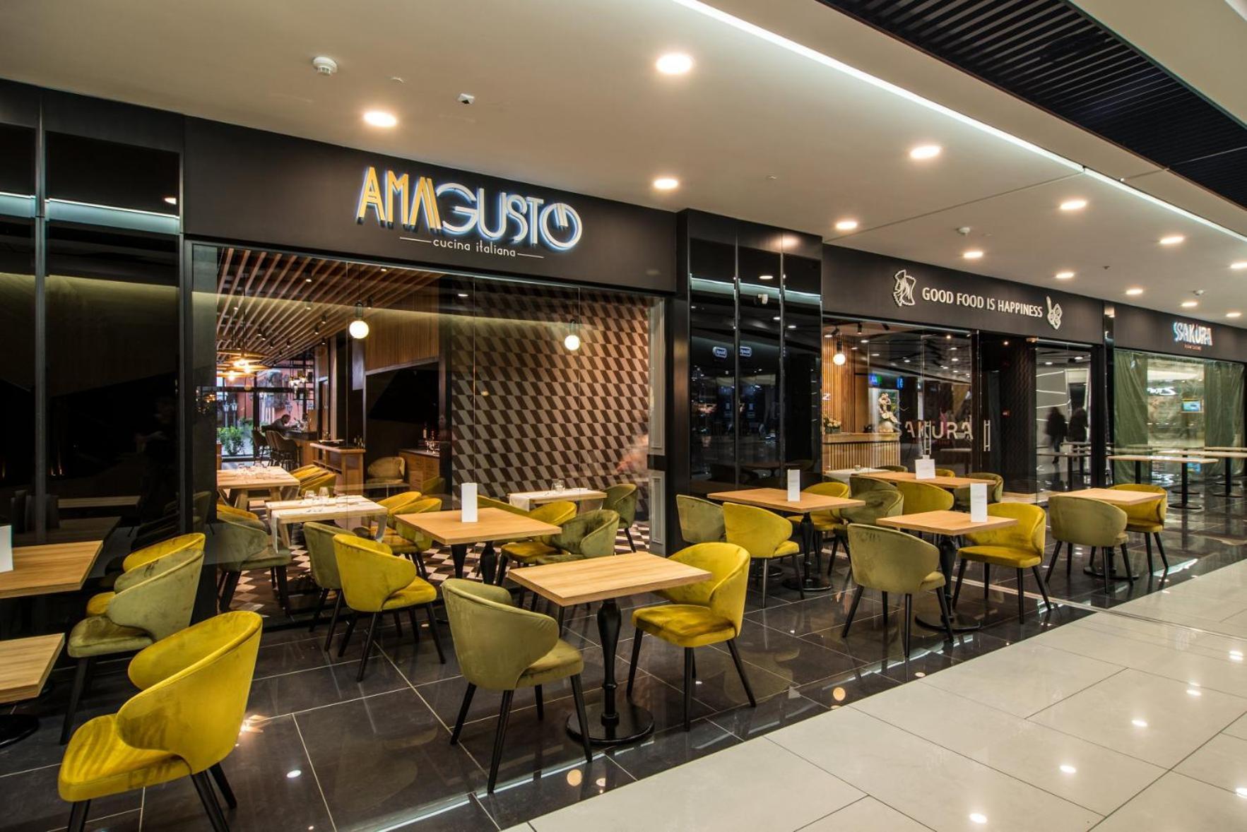 Hotel Platinia Cluj-Napoca Ngoại thất bức ảnh AM GUSTO